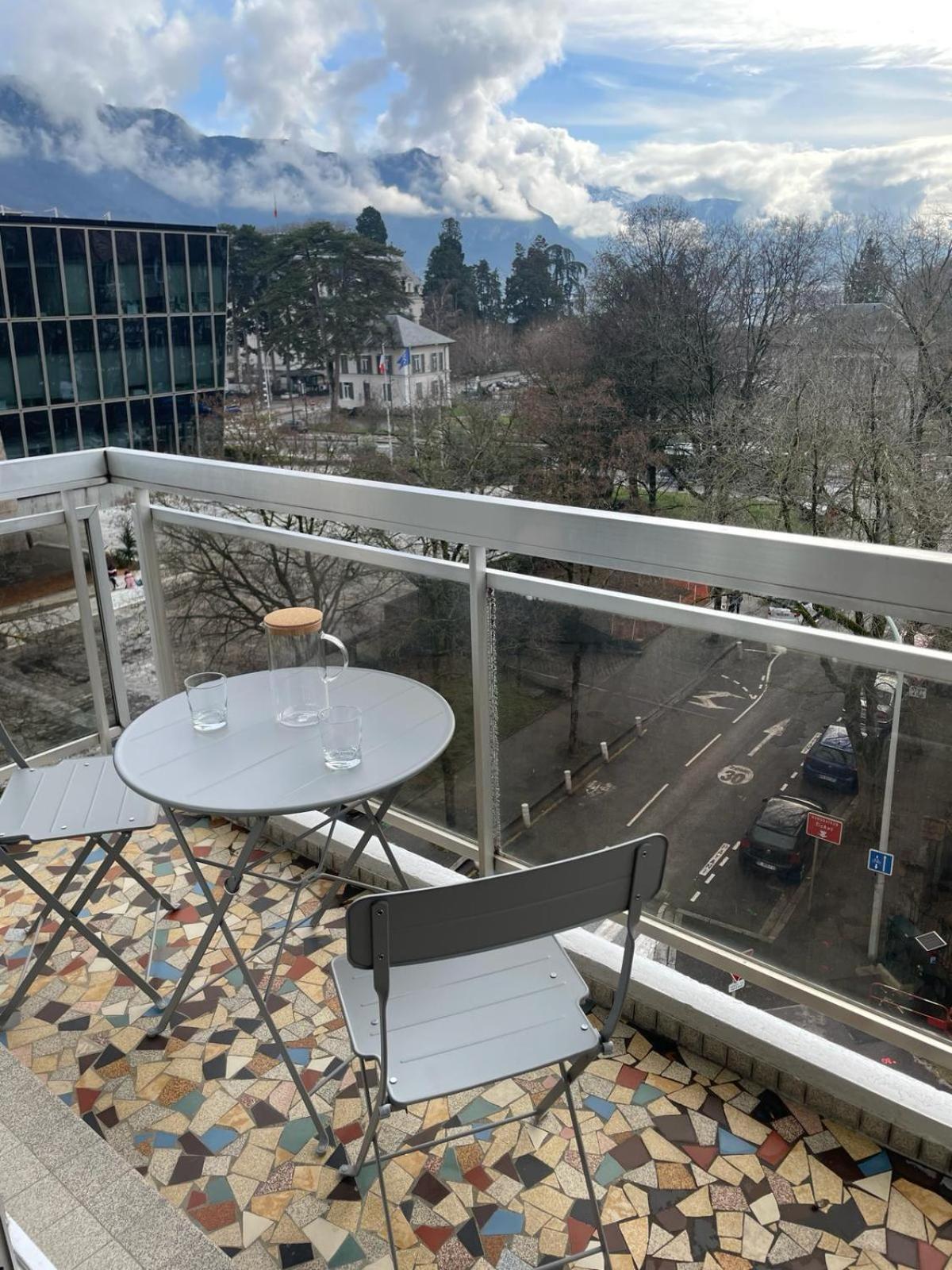 Tournette-Comfortable And Quiet Luxury Apartment Annecy Buitenkant foto