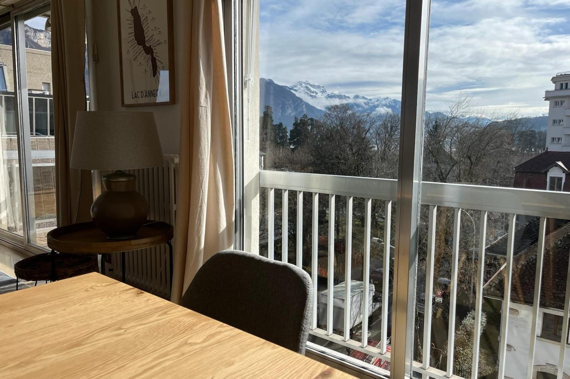 Tournette-Comfortable And Quiet Luxury Apartment Annecy Buitenkant foto